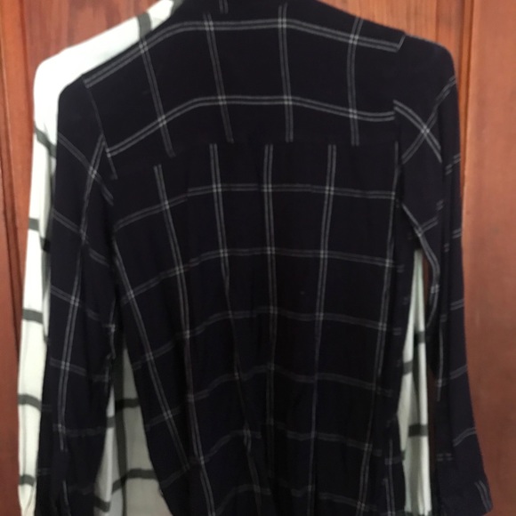 FLANNEL LOT - Picture 4 of 8